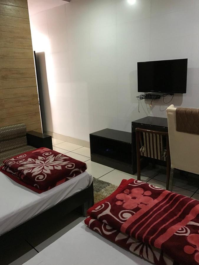Hotel Natraj Bulandshahr Exterior foto